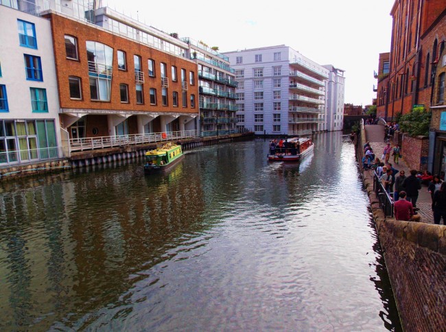 Regent's Canal, a Photo by Nicky Jameson